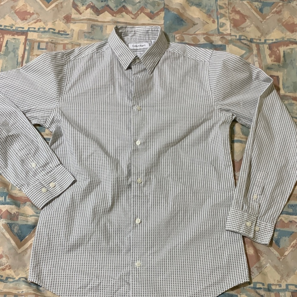Calvin Klein Youth Gray and  White Patterned Shirt
